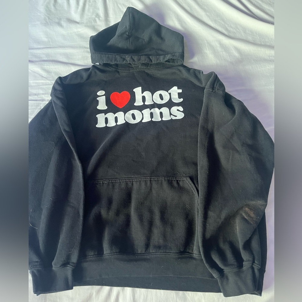 danny duncan I ❤️ hot moms merch